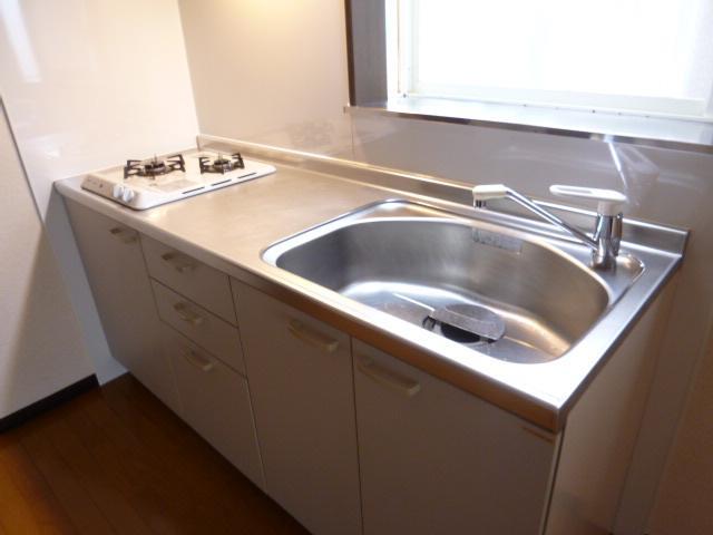 キッチン　2口ガスコンロ付き