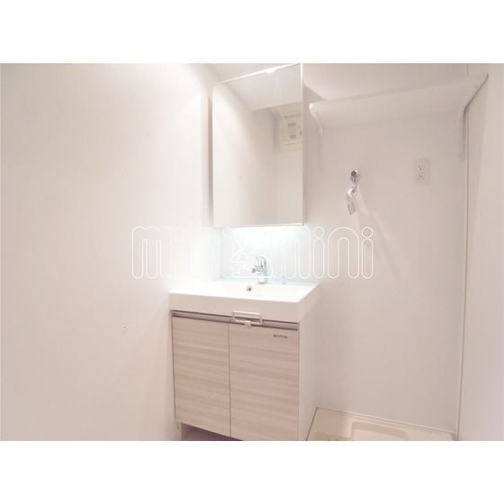 洗面設備　独立洗面台