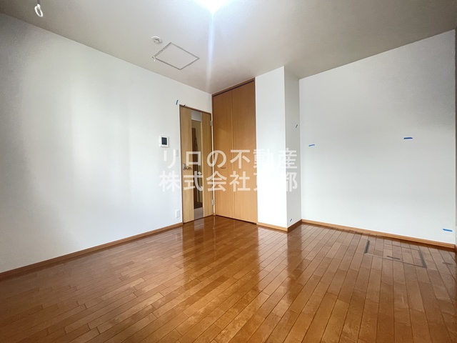 その他部屋・スペース　上品に仕上がった明るい室内空間です！