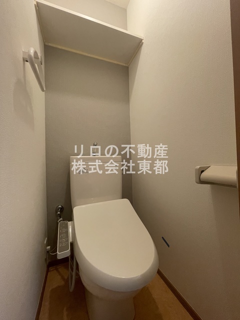 トイレ　洗浄便座付です！