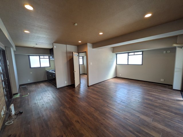 居室・リビング　INOVE新栄