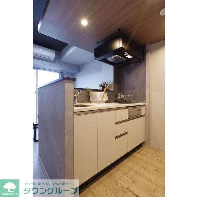 キッチン　家具/調度品に関しては配置例を示したものであり、実際の賃貸…