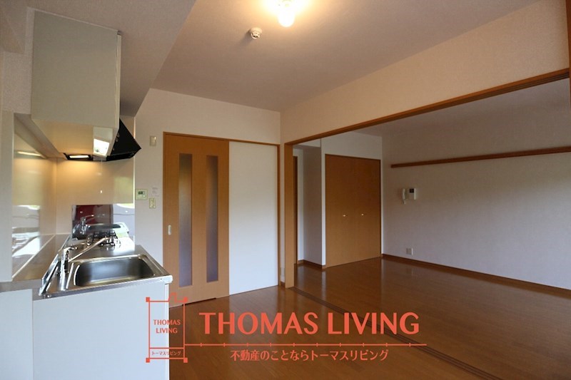 居室・リビング　※写真を準備中のため、同物件の別室写真をご参照ください。