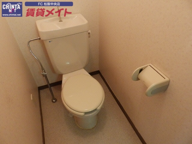 トイレ　同型写真