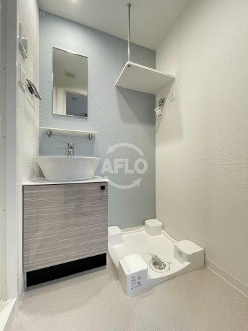 洗面設備　エスリードレジデンス弁天町グランデ　洗面所