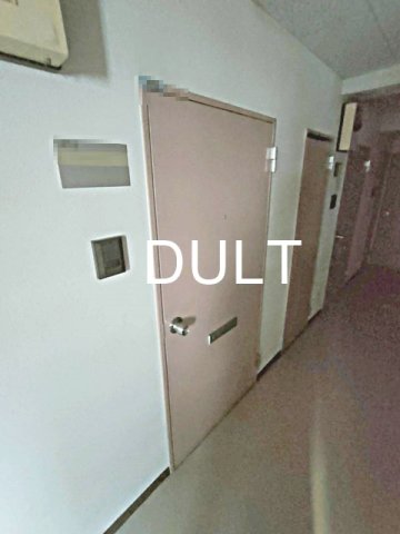 玄関　玄関です。