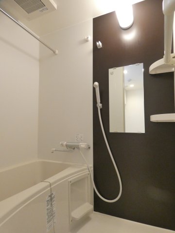 バス・シャワールーム　バス※別部屋参考写真