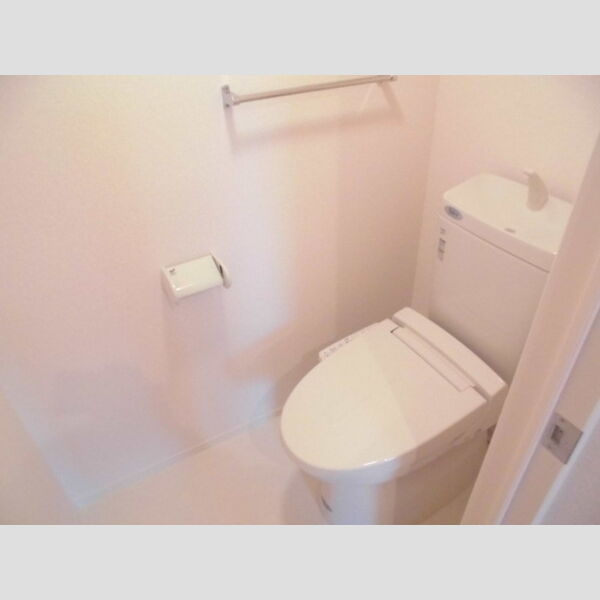 トイレ　温水洗浄暖房便座