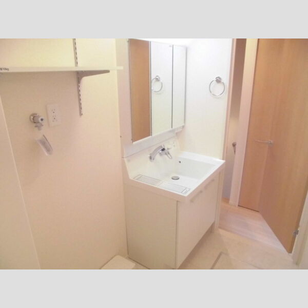 洗面設備　洗面室