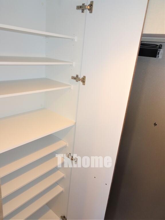 玄関　シューズボックス