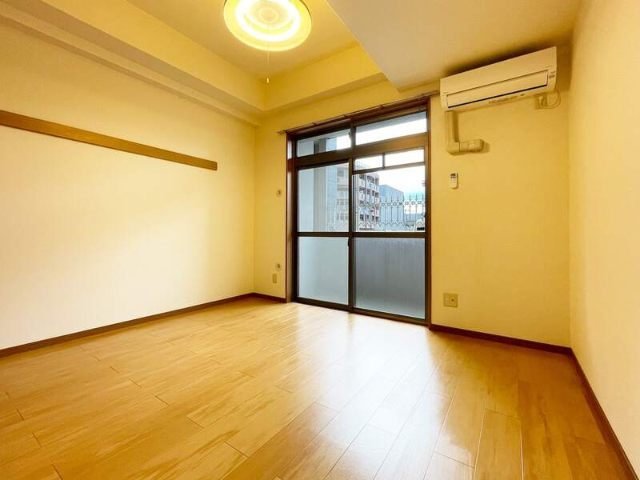 居室・リビング　※別部屋の参考写真となります※現況優先※