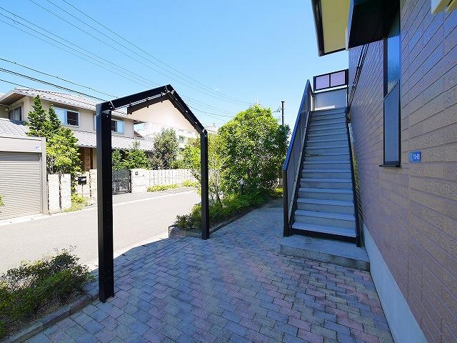 エントランス　毎日通るエントランスはこのようになっています