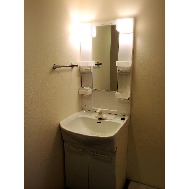 洗面設備　別部屋参考写真