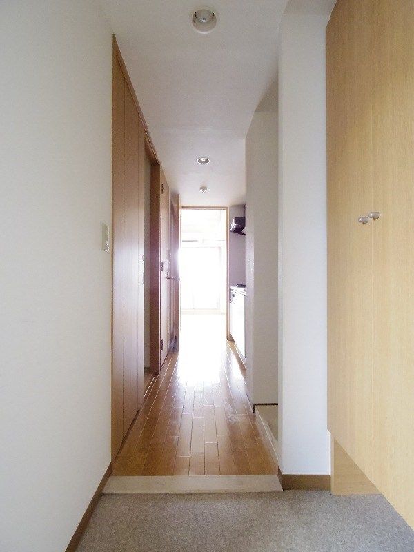 玄関　※別号室写真