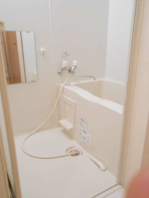 バス・シャワールーム　きれいなお風呂で快適バスタイム♪