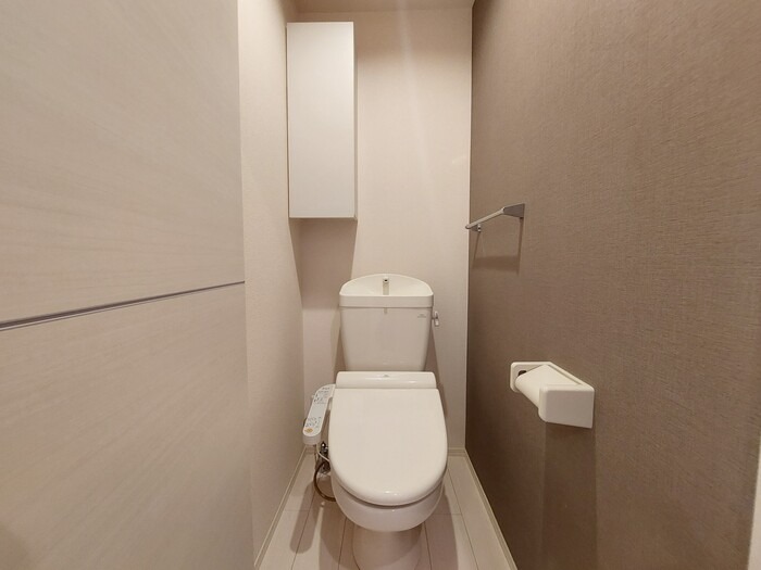 トイレ　同物件別部屋イメージ