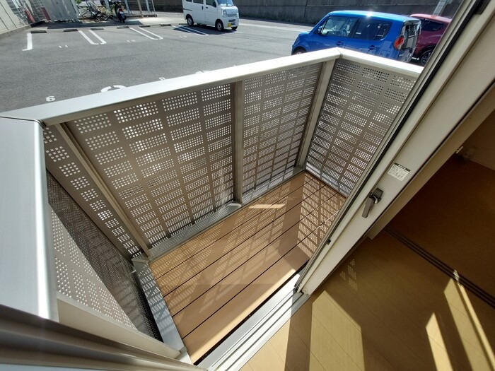 バルコニー　同物件別部屋イメージ