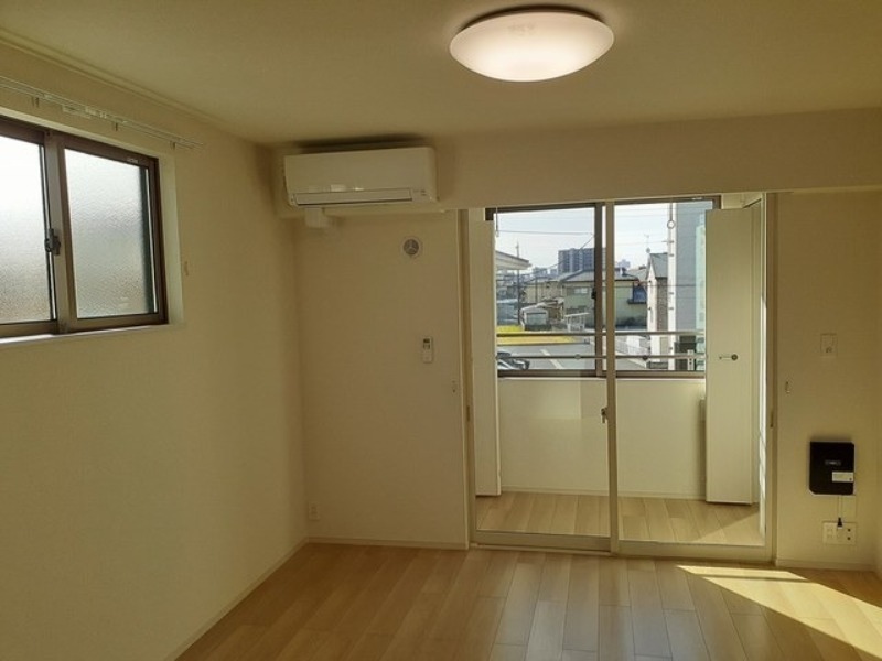 居室・リビング　図面と現状に相違がある場合には現状を優先