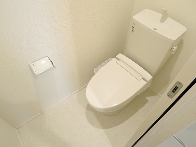 トイレ　同一仕様参考写真