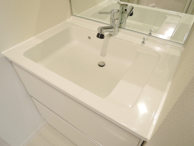 洗面設備　同一仕様参考写真