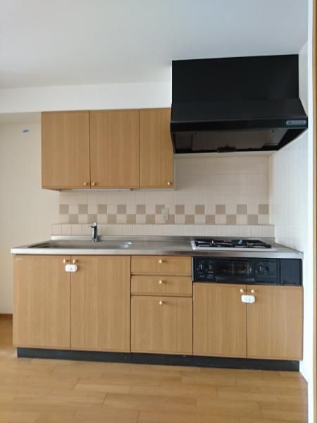 キッチン　■グリル機能付き３口ガスコンロシステムキッチン