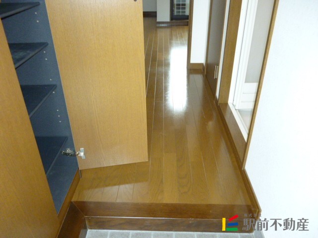 玄関　玄関収納はうれしい☆