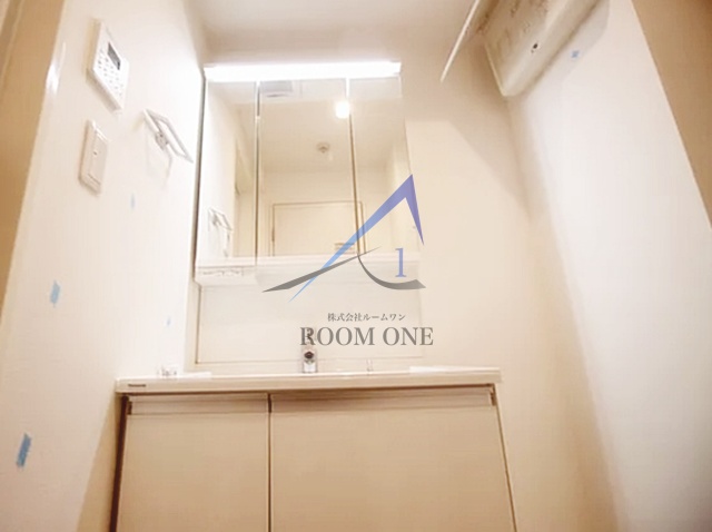 洗面設備　洗面台です。