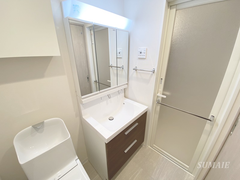 洗面設備　独立洗面台です☆