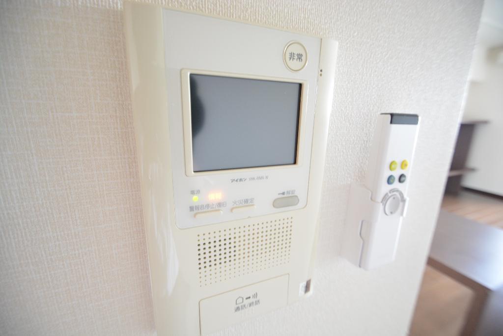 セキュリティ　カメラ付インターホン