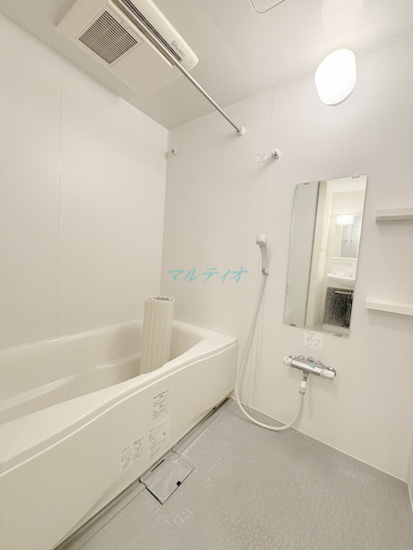 バス・シャワールーム　浴室