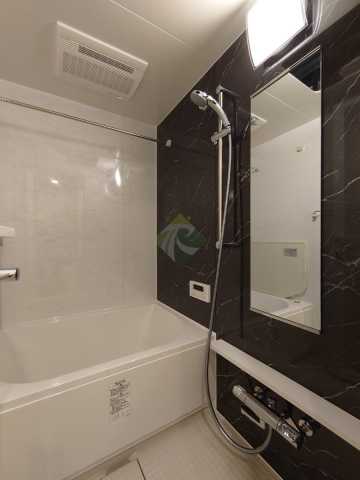 バス・シャワールーム　ルフォンプログレ四谷