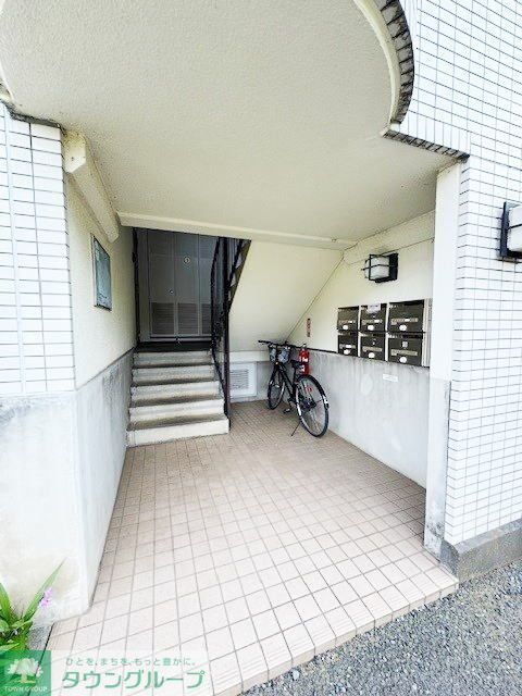 エントランス　エントランス