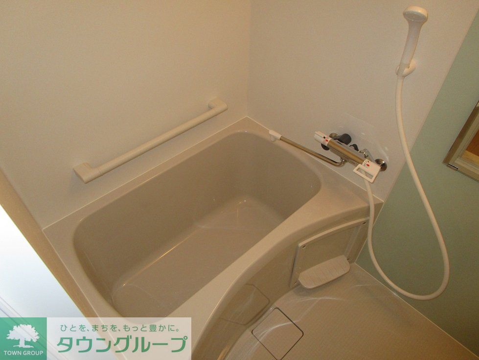 バス・シャワールーム　梅雨場に嬉しい浴室乾燥機