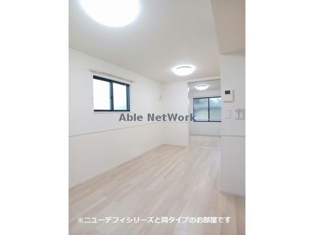 居室・リビング　同タイプ部屋参照