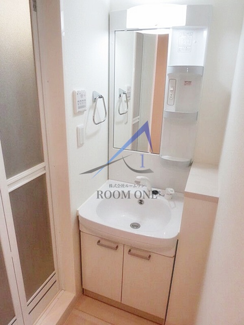 洗面設備　洗面台です。