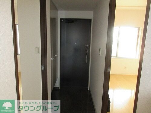 玄関　玄関　※内装後2026年3月撮影の写真