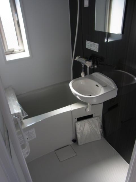 バス・シャワールーム　?