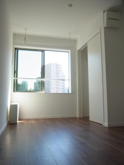 居室・リビング　?