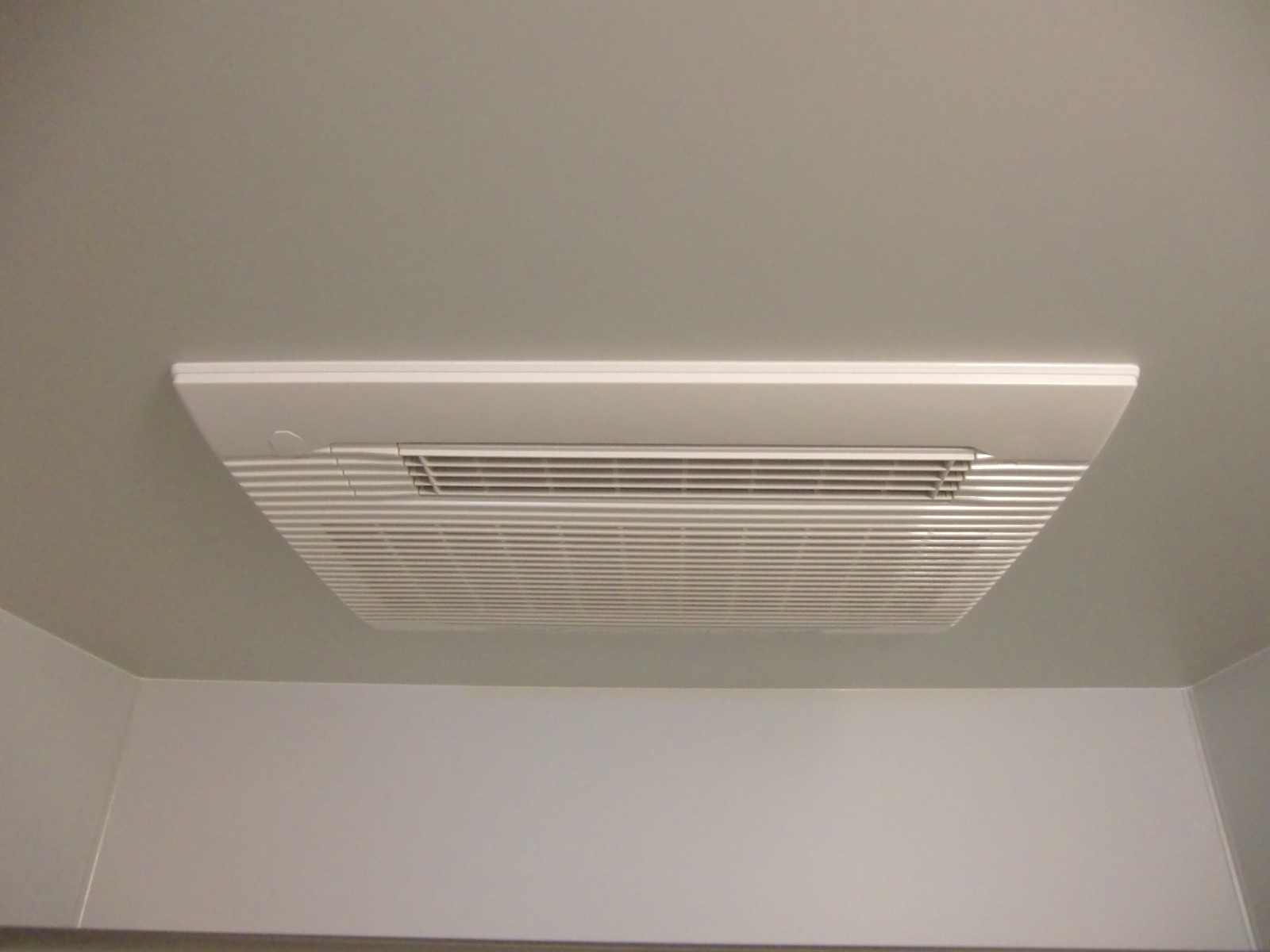 その他　浴室乾燥機