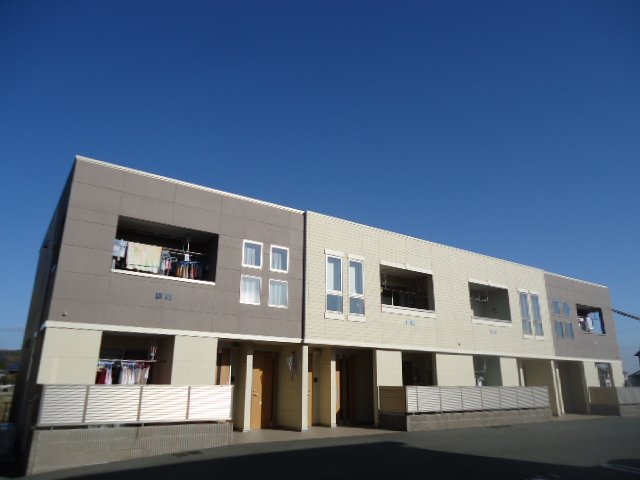 建物外観　外観写真（昼）