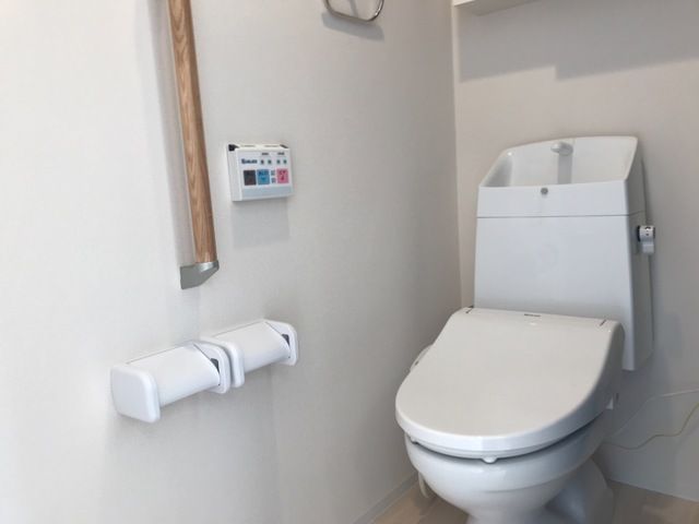 トイレ　シンプルで使いやすいトイレです