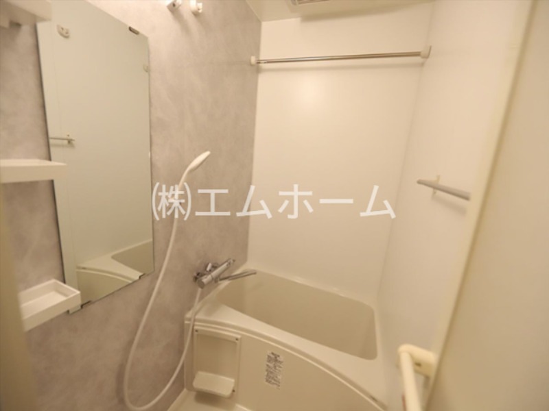 バス・シャワールーム　浴室暖房乾燥機付お風呂