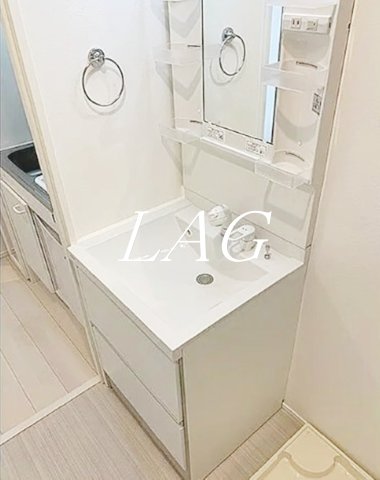 洗面設備　洗面台です。