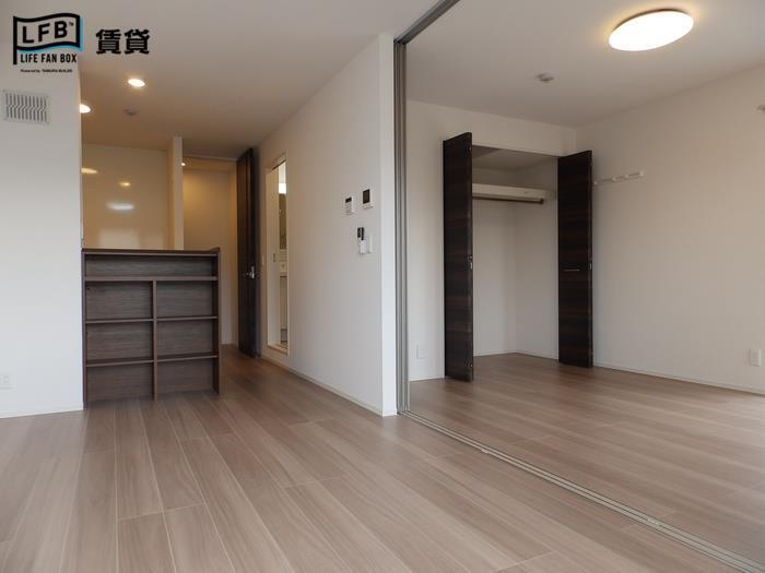 居室・リビング　※間取りの異なるお部屋の写真です。