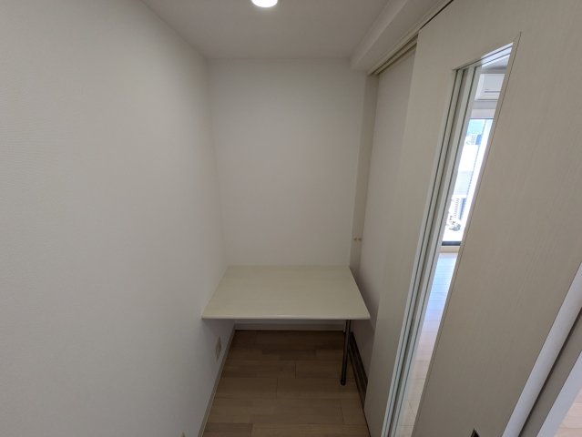 その他部屋・スペース　スクエア・アパートメント