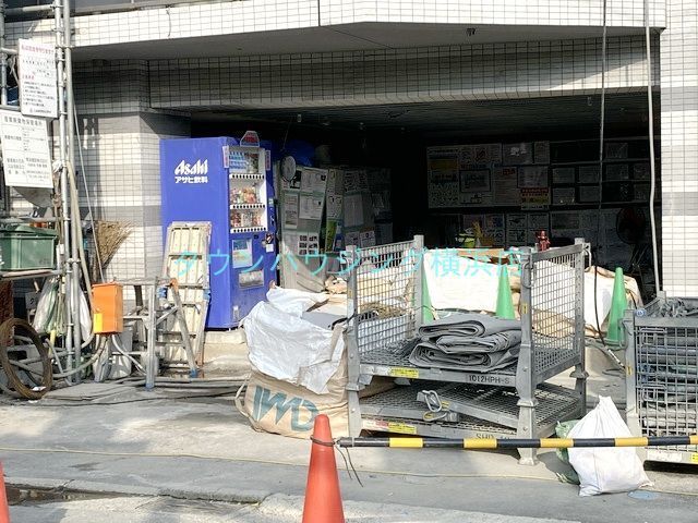 エントランス　駐車場
