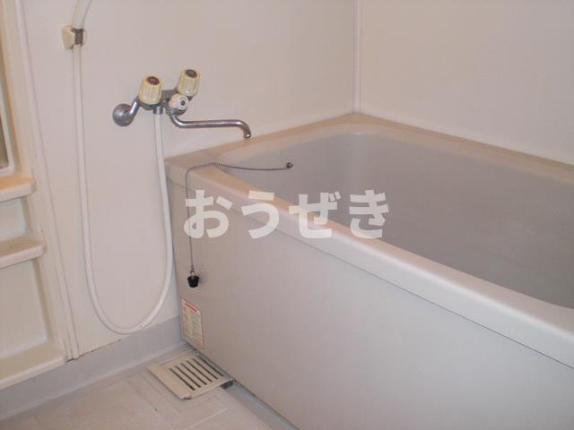バス・シャワールーム　?