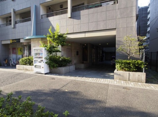 エントランス