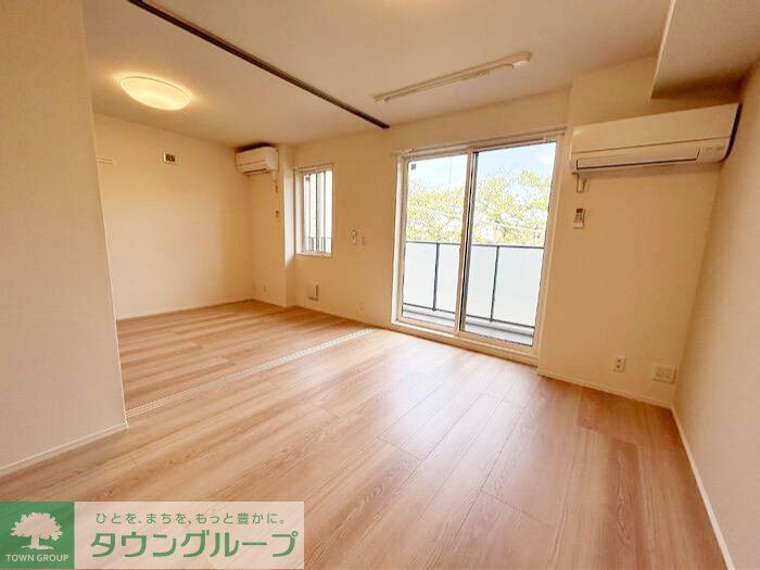 居室・リビング　お問合せはタウンハウジングまで！※現地待合わせ相談可能