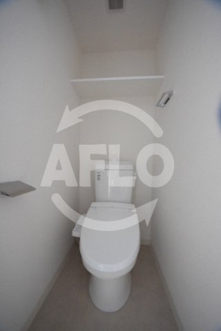 トイレ　プレサンス森ノ宮THEゲート　温水洗浄便座